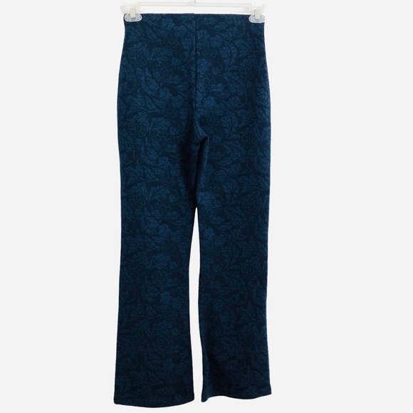 UO Blue Pant Cara Kick Flare High Waisted Floral Pattern Size Medium - Picture 5 of 9
